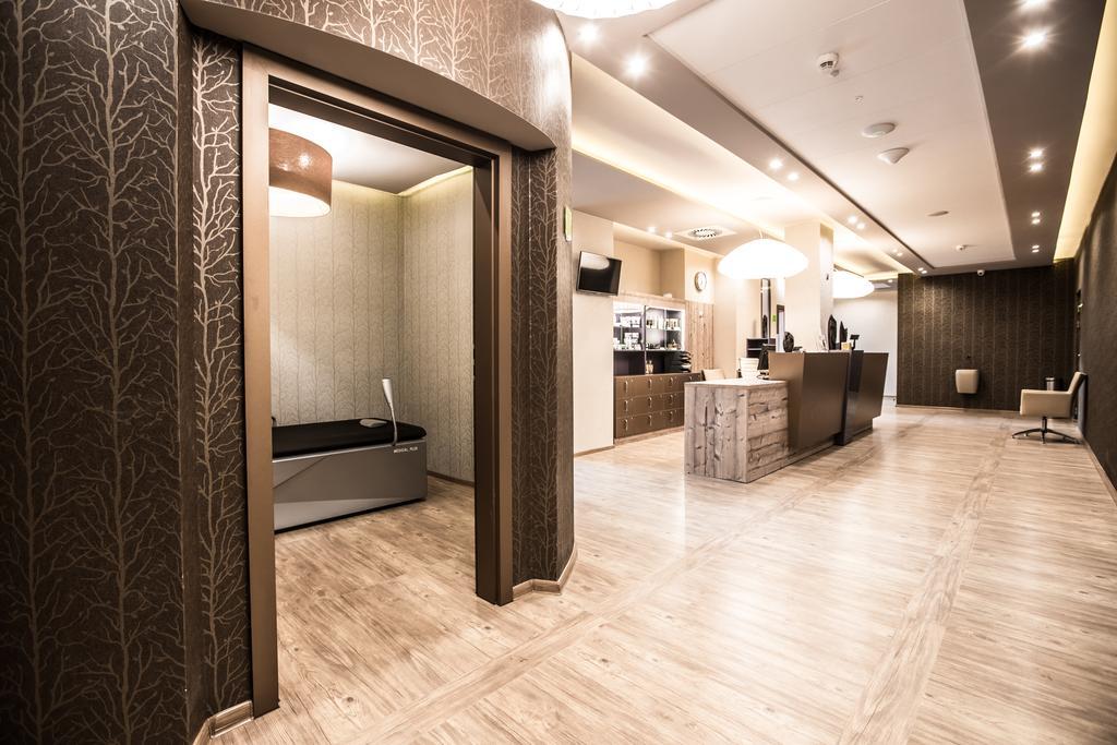 Mineral Hotel Malinowy Raj Solec-Zdrój Dış mekan fotoğraf